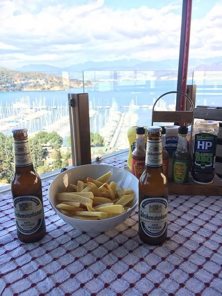 El Camino Hostel & Pub Fethiye