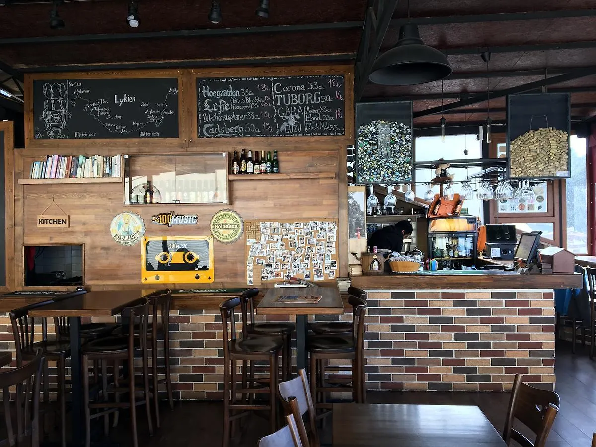 El Camino Hostel & Pub Fethiye